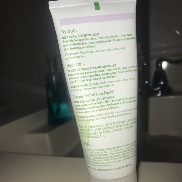 Mary Kay moisturizer - Picture 2 of 2